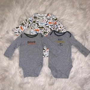 Set of 3 long sleeve baby boy onesies